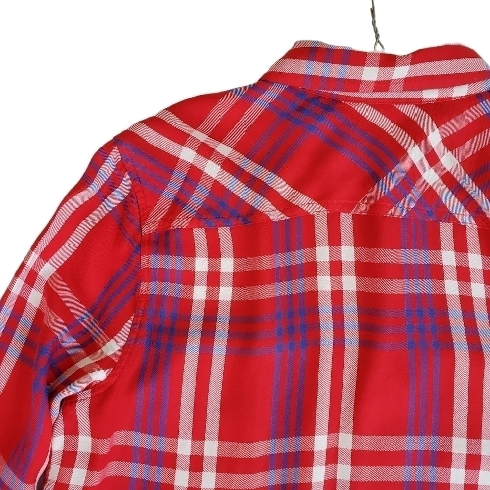𝅺TALBOT'S Plaid Long Sleeve Top